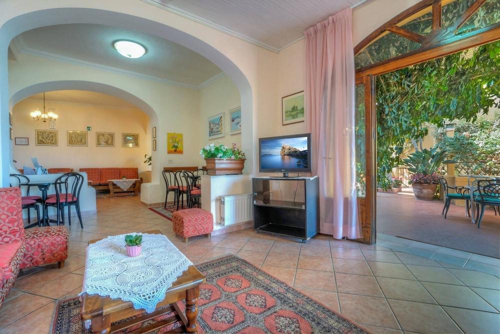 Hotel Pensione Monti Casamicciola Terme Exteriör bild